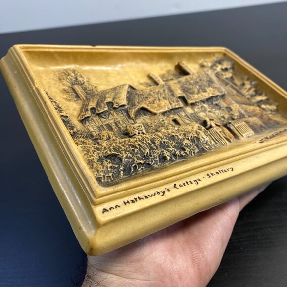 Vintage Osborne Ivorex Plaque Ann Hathaways Cottage - Picture 4 of 10
